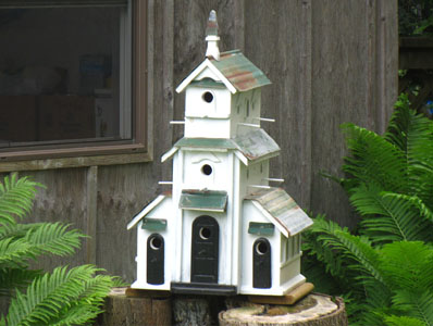 Decorative Multi-compartment Purple Martin Birdhouse